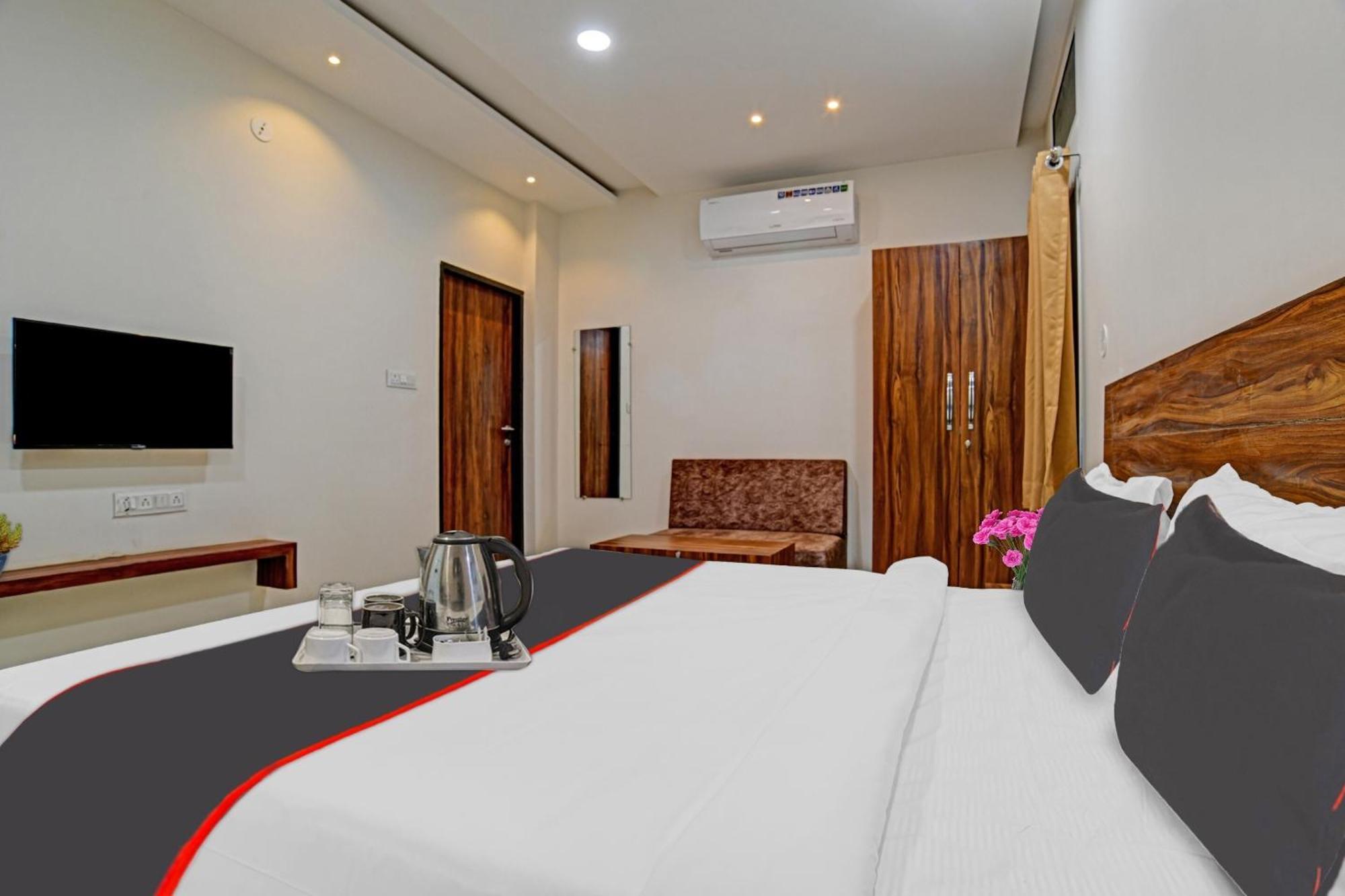 Hotel O Blue Sky อินดอร์ ภายนอก รูปภาพ