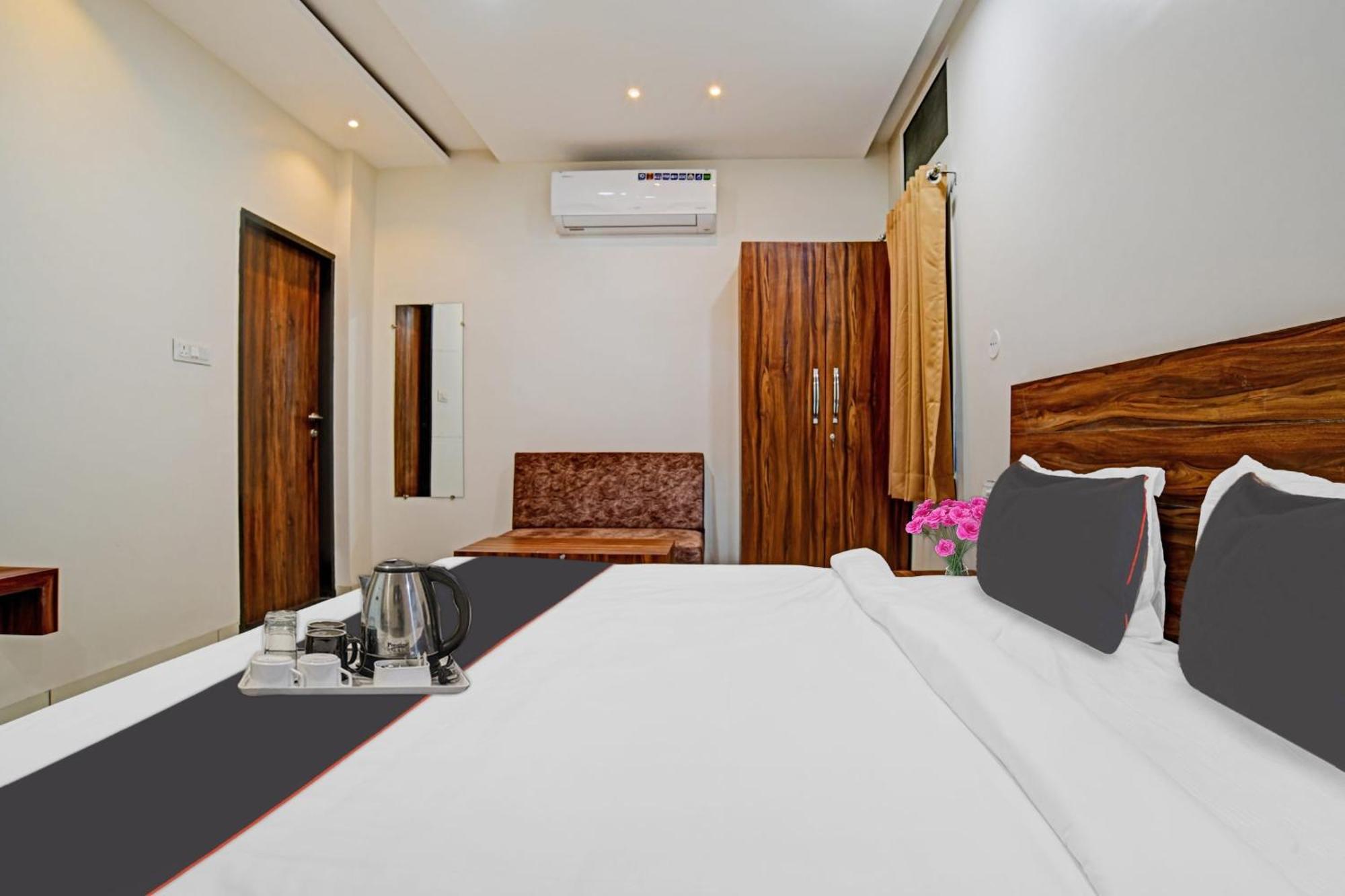 Hotel O Blue Sky อินดอร์ ภายนอก รูปภาพ